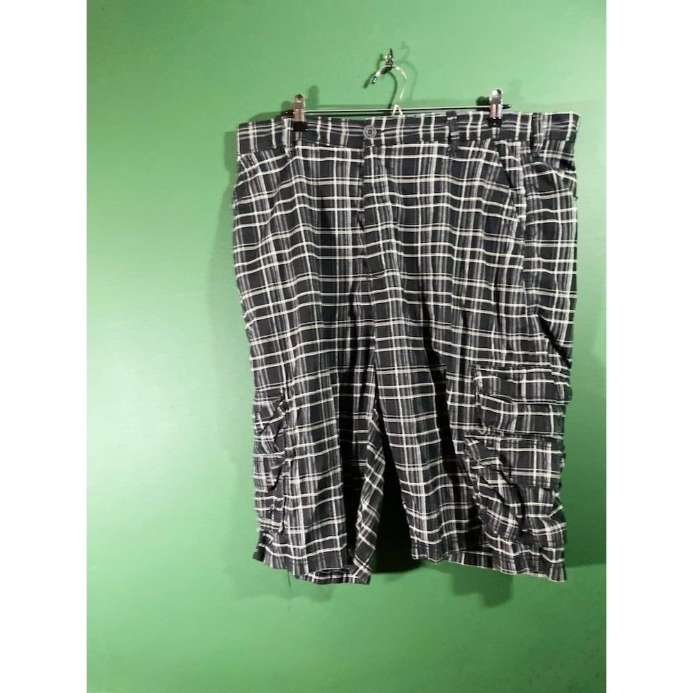 pd&c - Men's Black/White Plaid Cargo Shorts - Size 42